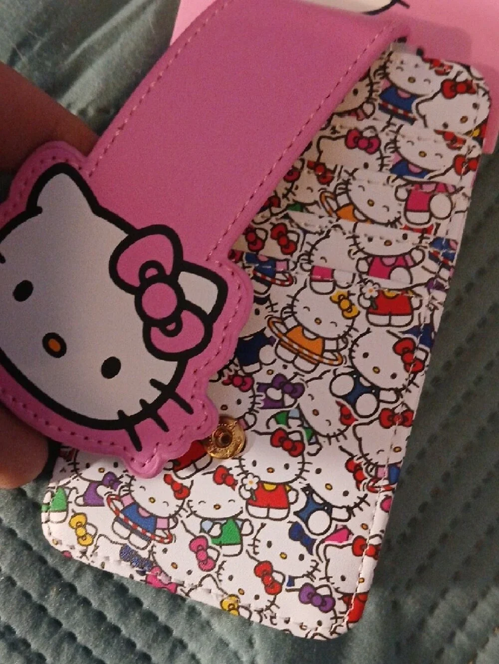 Hello Kitty Colorful Card And Identification Holder With Large Hello Kitty Snap